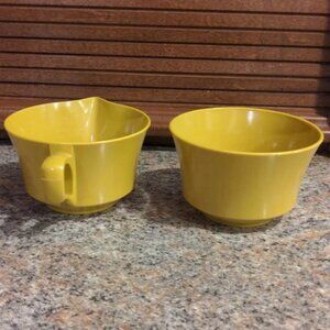 Vintage Allied Chemical Melamine Harvest Yellow Cups Cream Sugar Set
